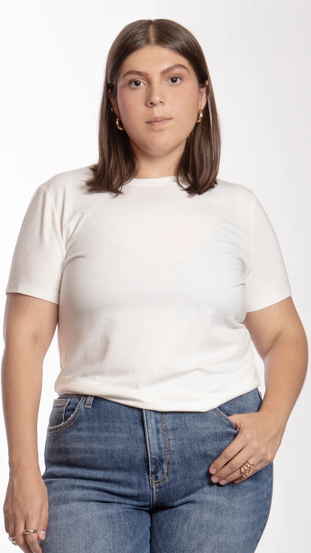 Blusa Básica Cuello Redondo