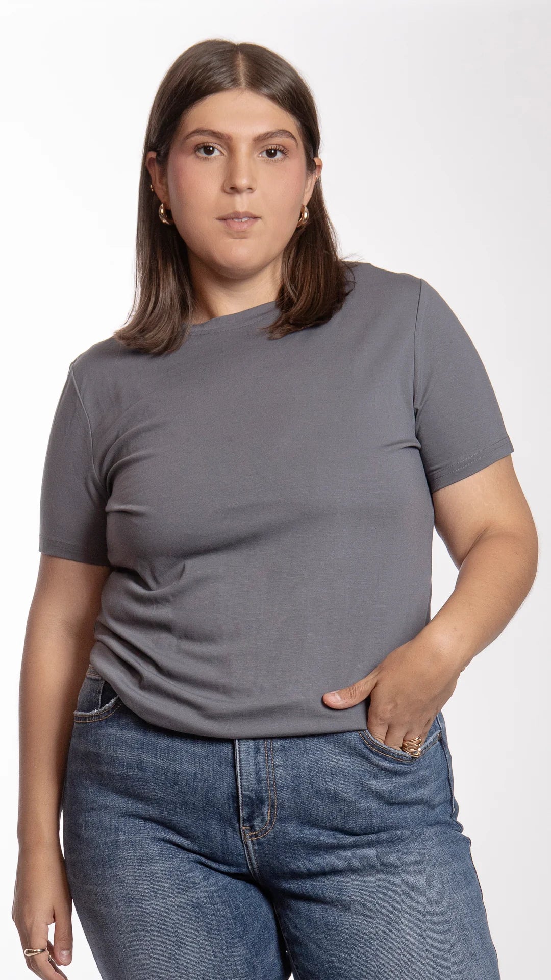 Blusa Básica Cuello Redondo