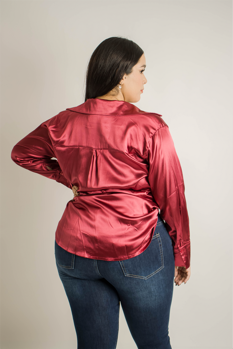 Blusa camisera en satin lisa