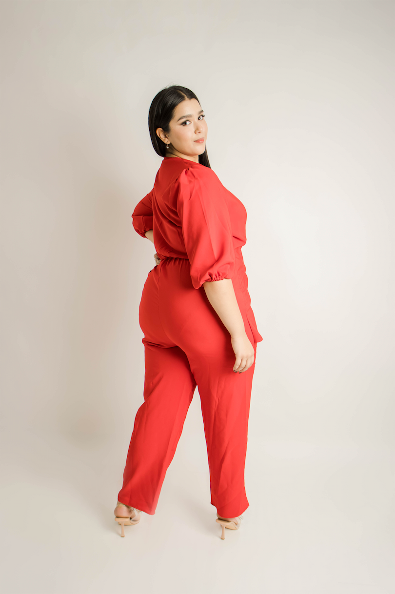 Jumpsuit moda con lazo