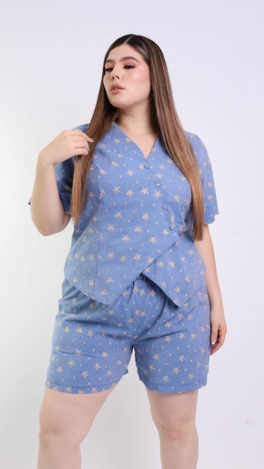 Set De Short Y Chaleco Bordado