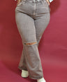 Jeans Corte Wide Con Rotura