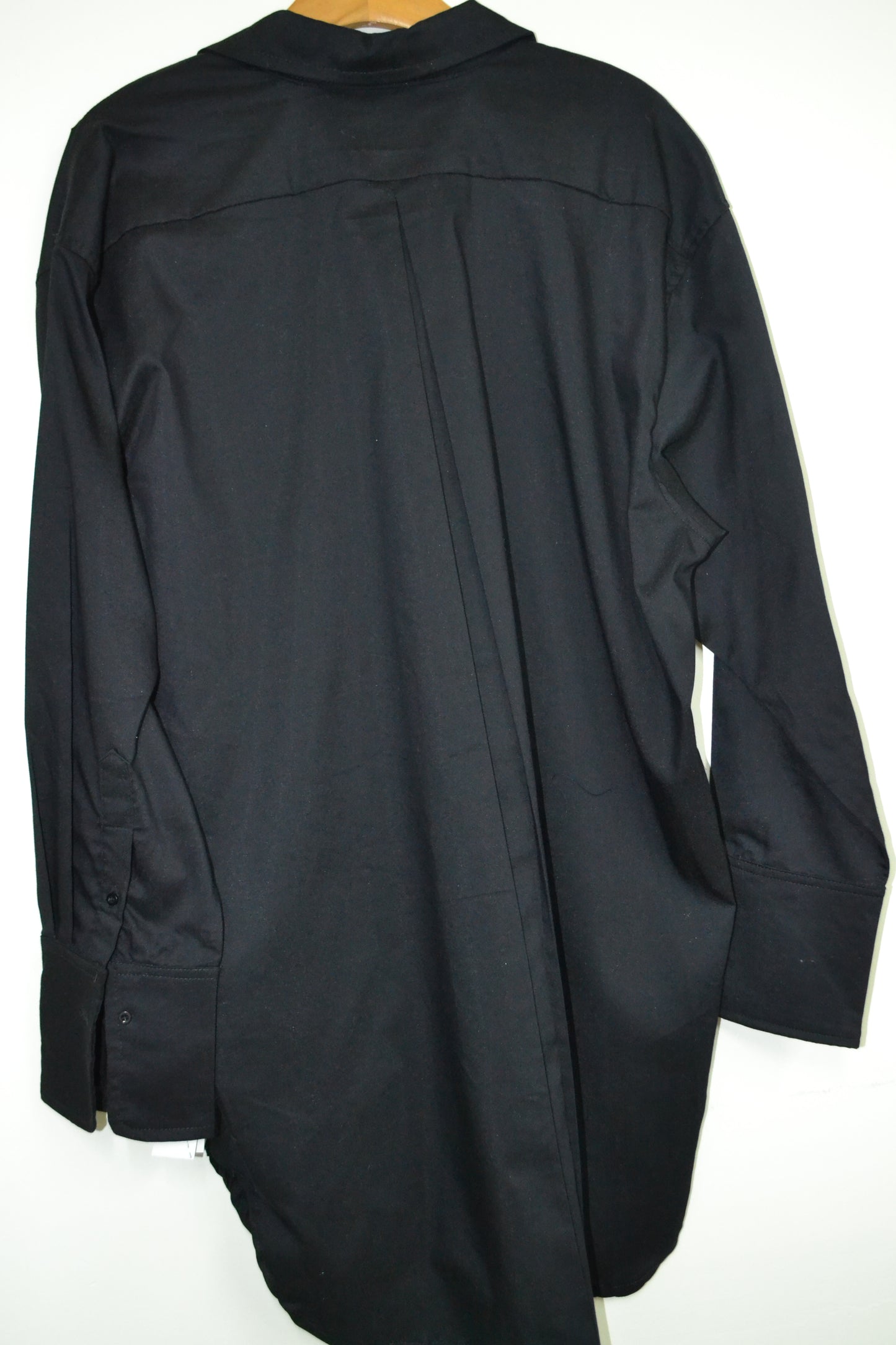 Blusa camisera oversized con aplicación