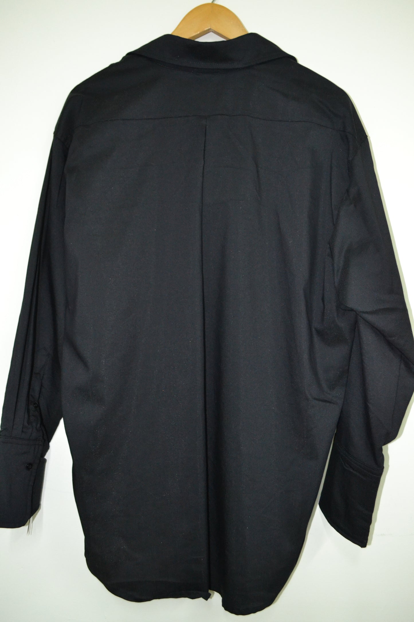 Blusa camisera oversized con aplicación