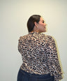 Blusa Animal Print Con Flor