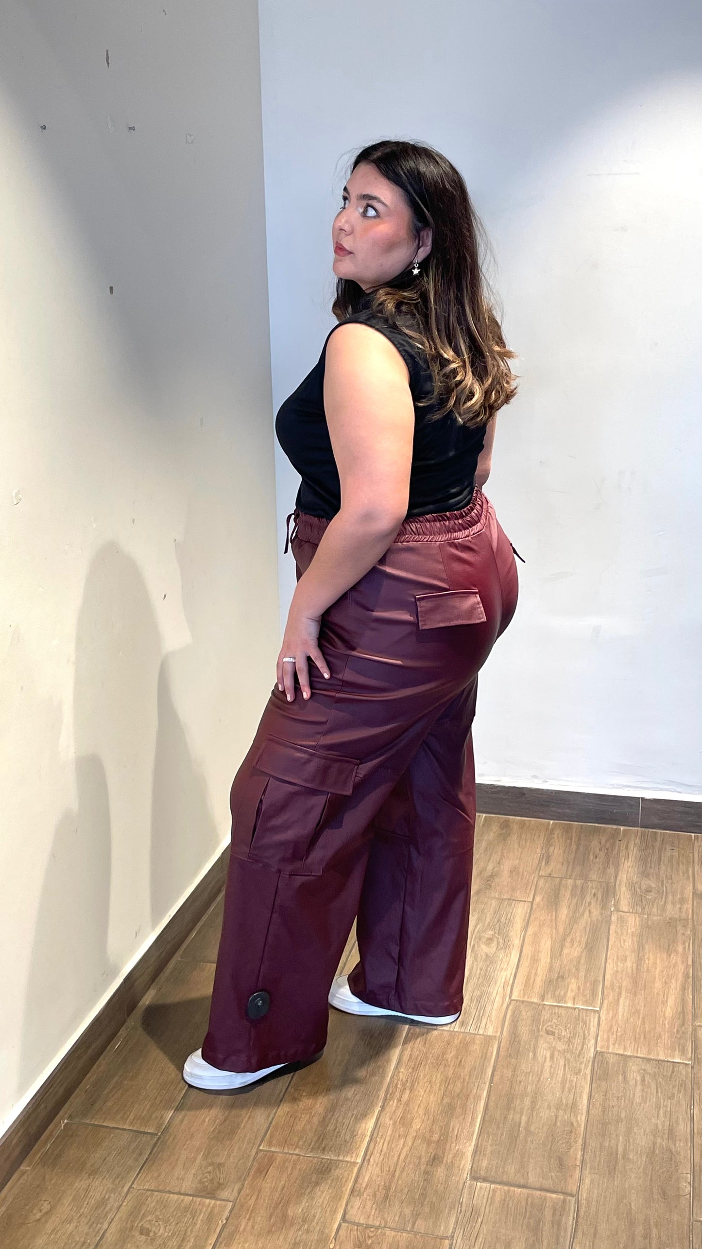 Pantalón Cargo De Piel