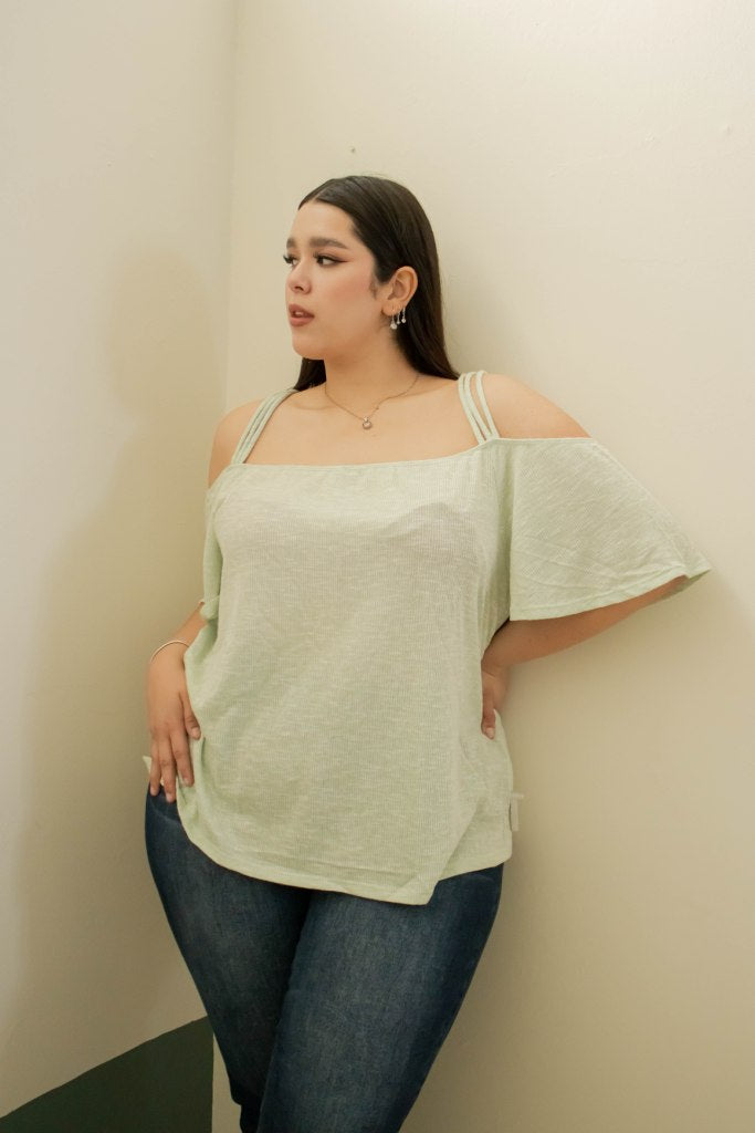 Blusa de tirante con manga