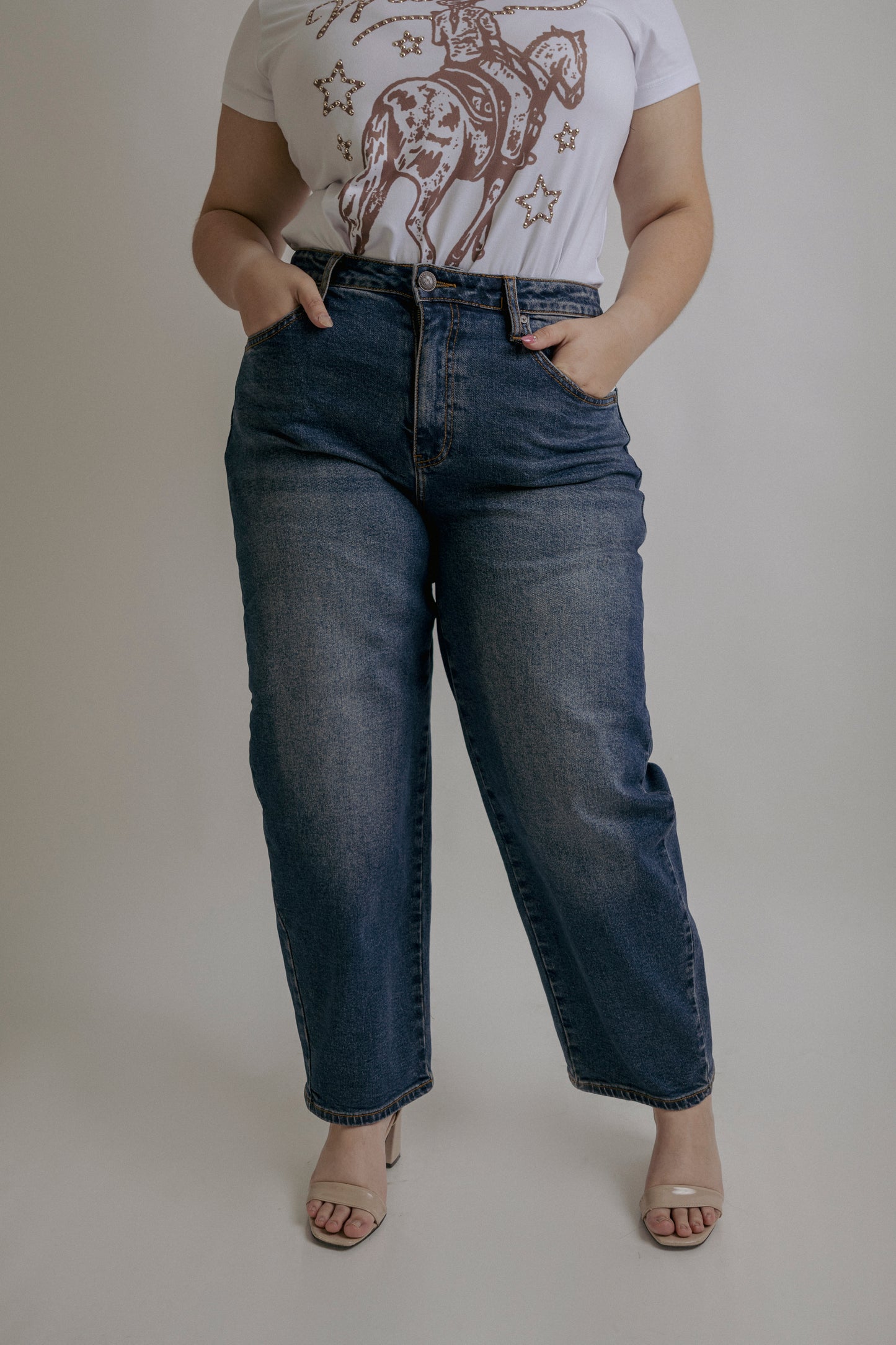 Jeans Corte Barrel