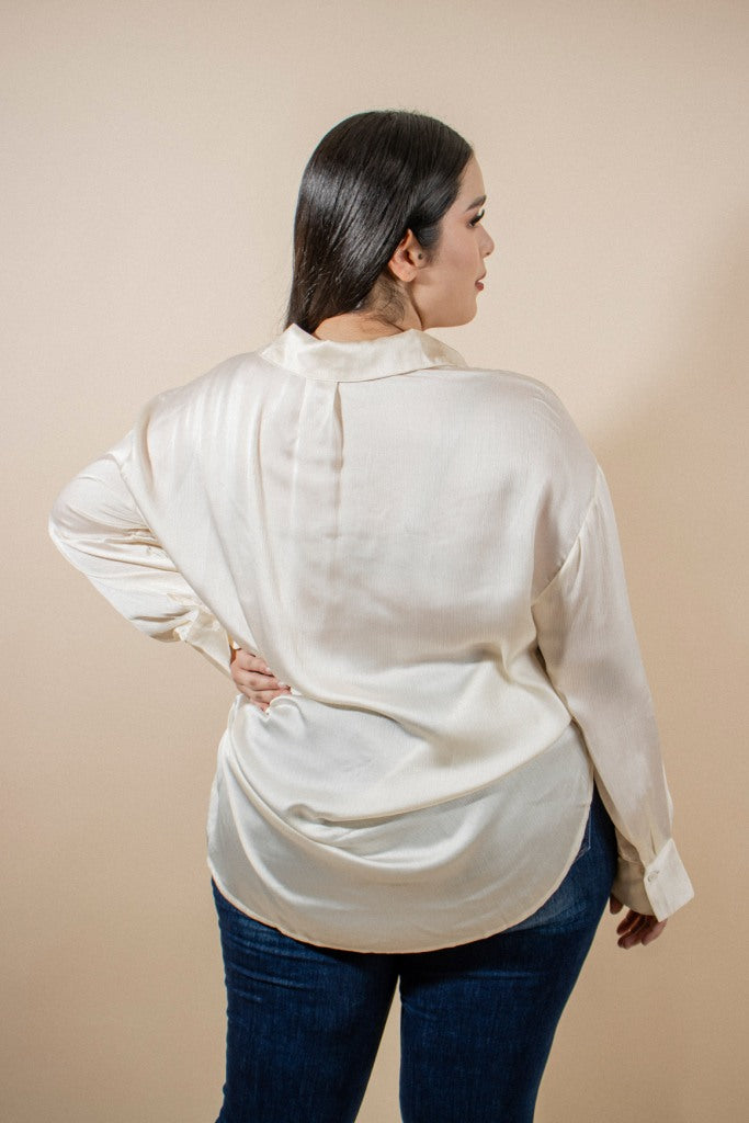 Blusa Camisera en Satin Overzide