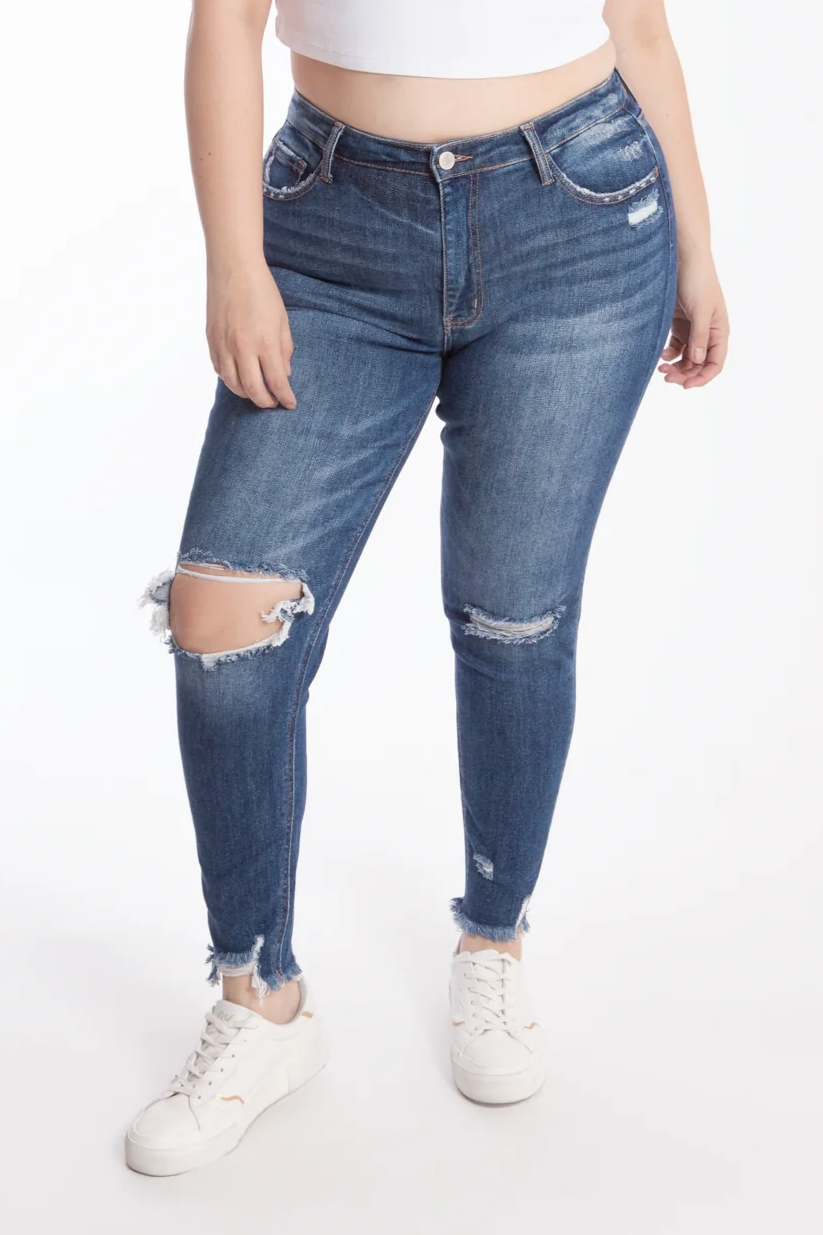 Jeans skinny con rotura