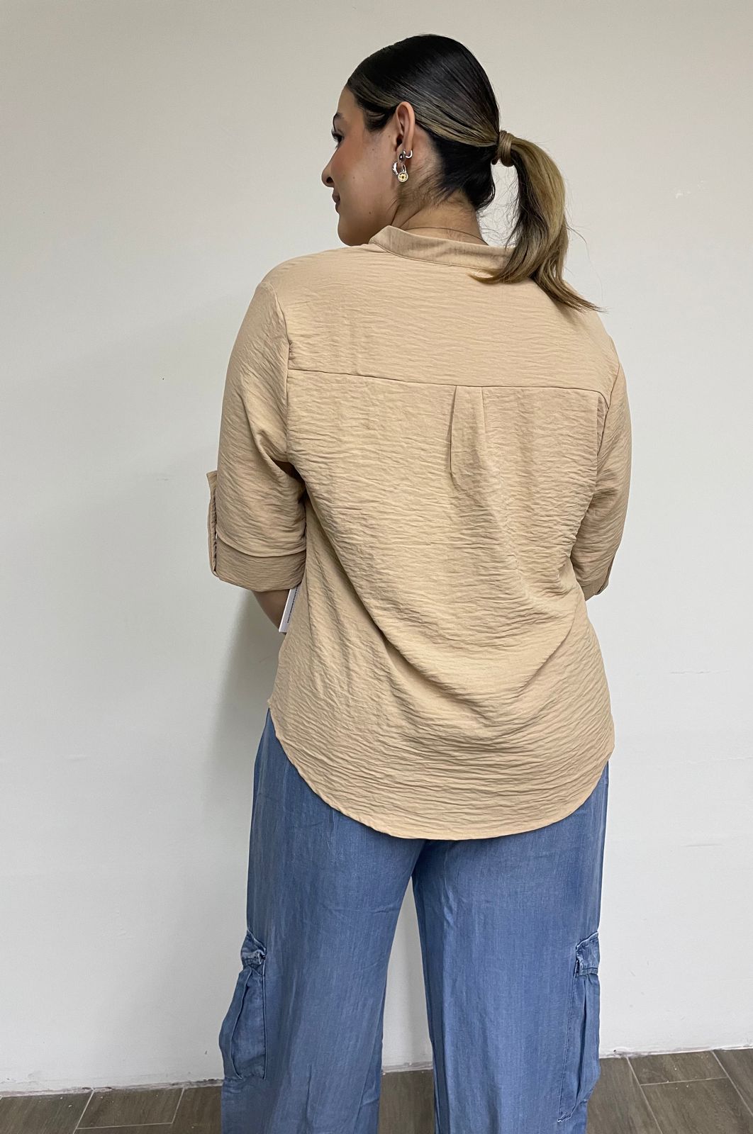 BLUSA  CUELLO V MANGA 3 / 4