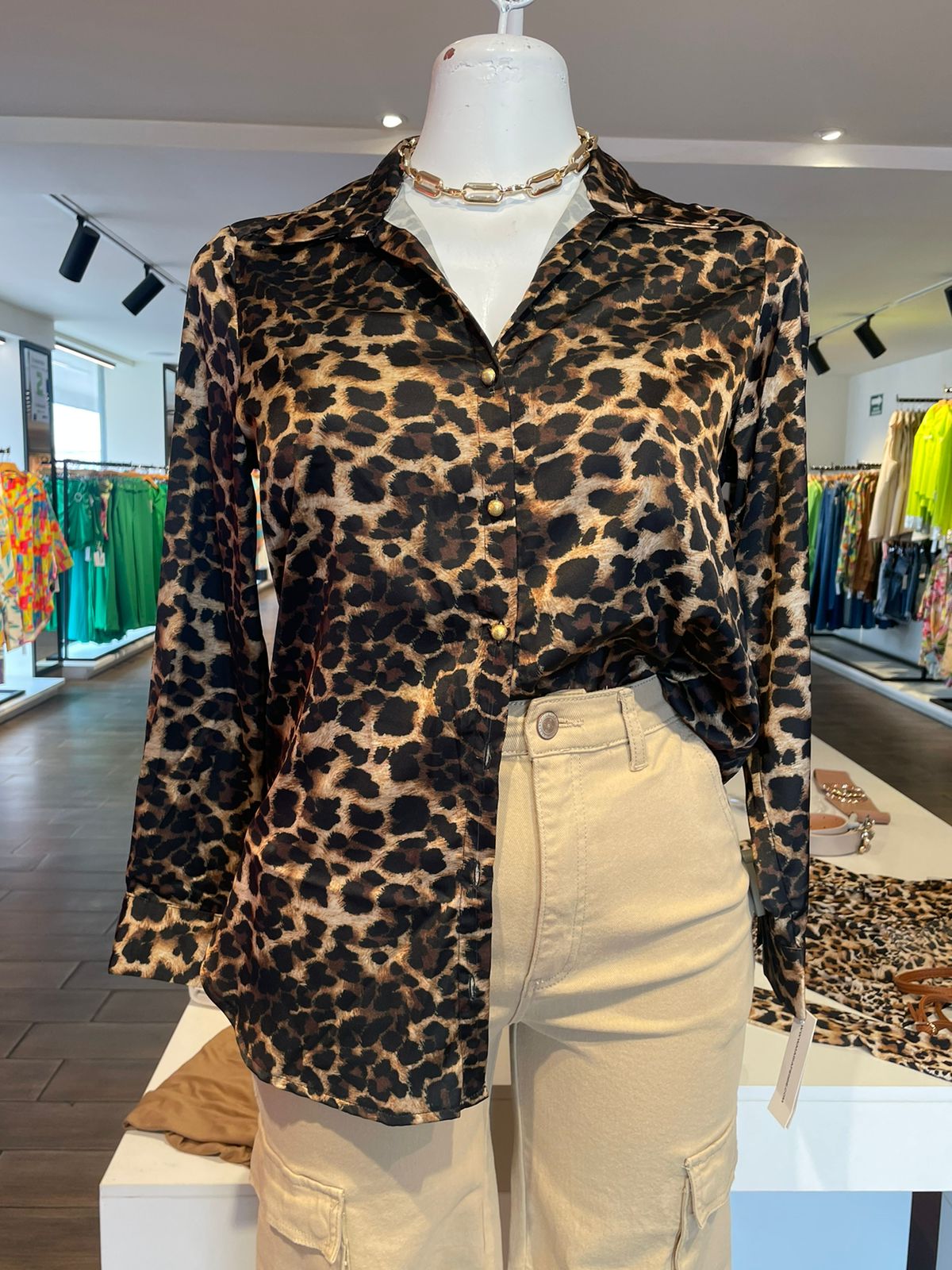 Blusa Satinada Animal Print