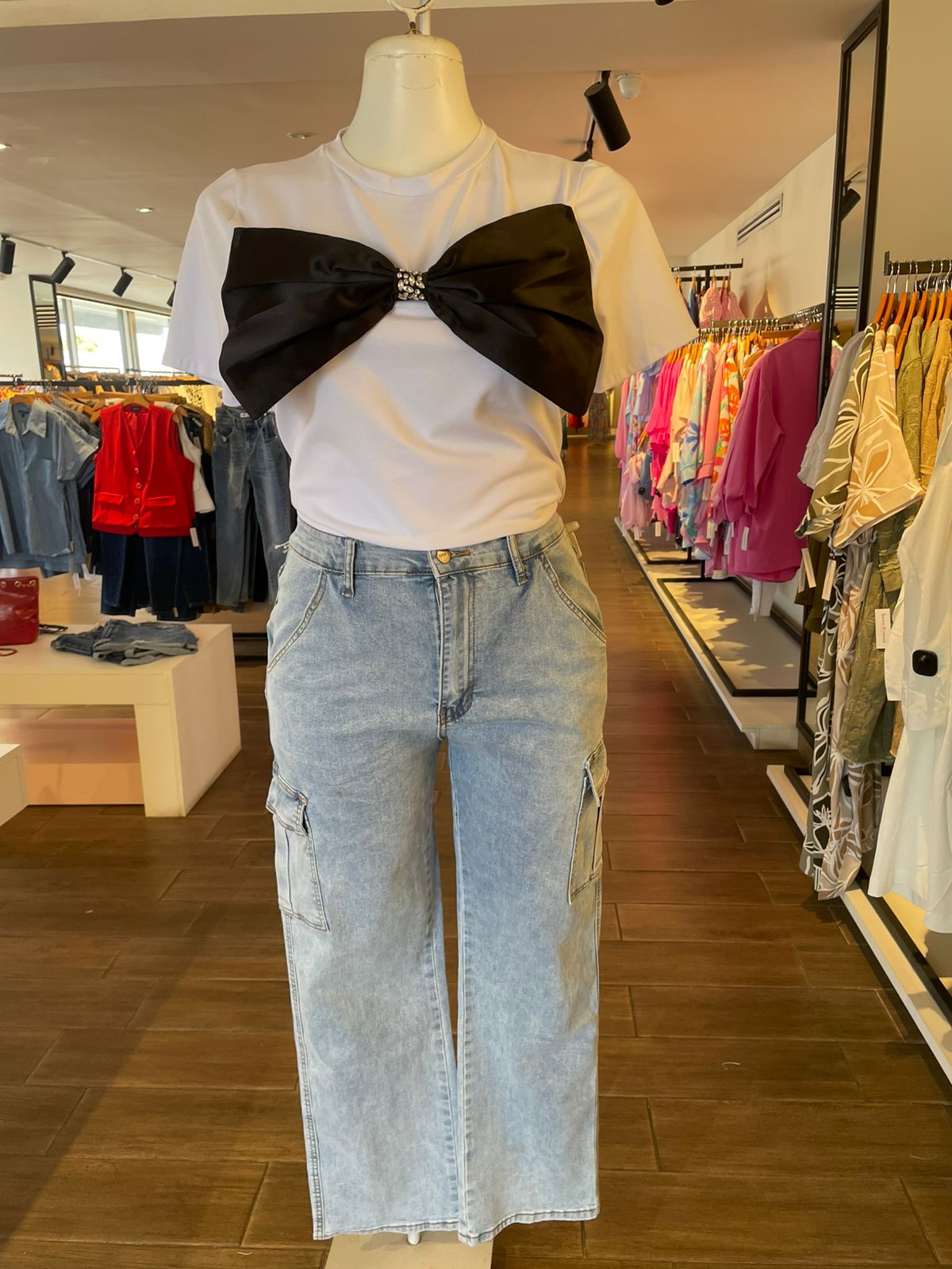 Camiseta Con Moño