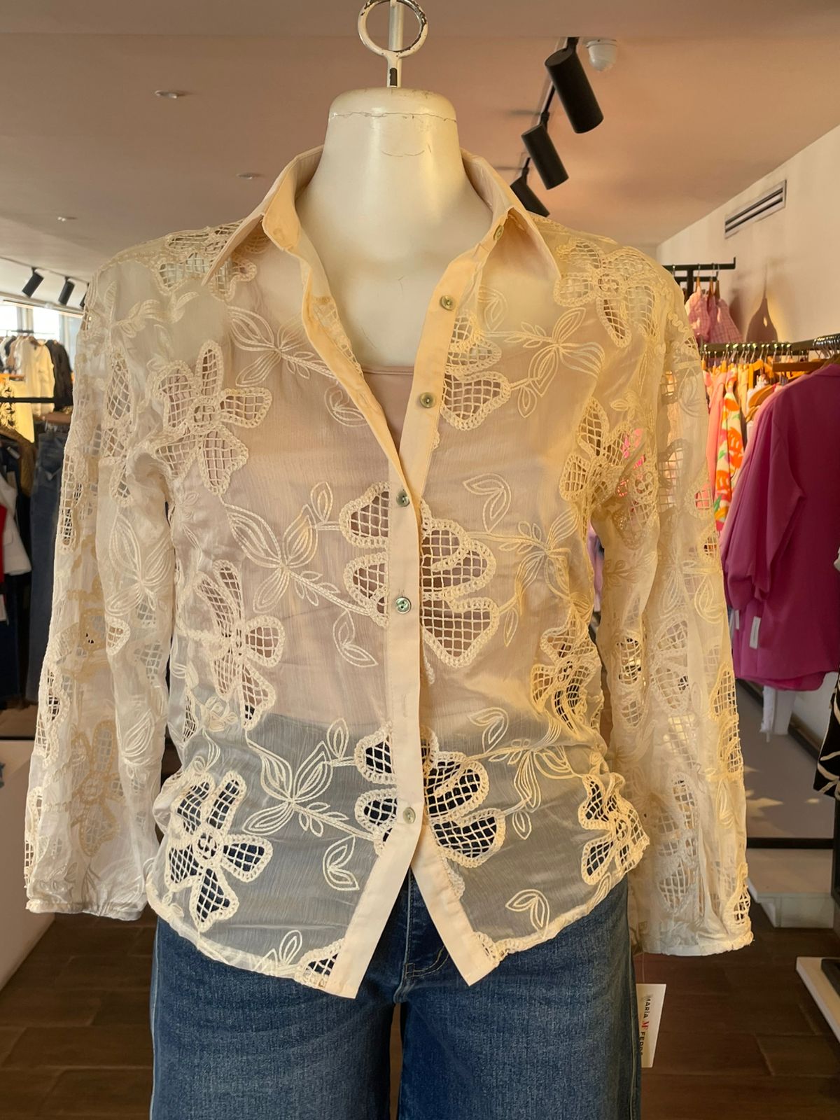 Blusa De Encaje Manga Larga