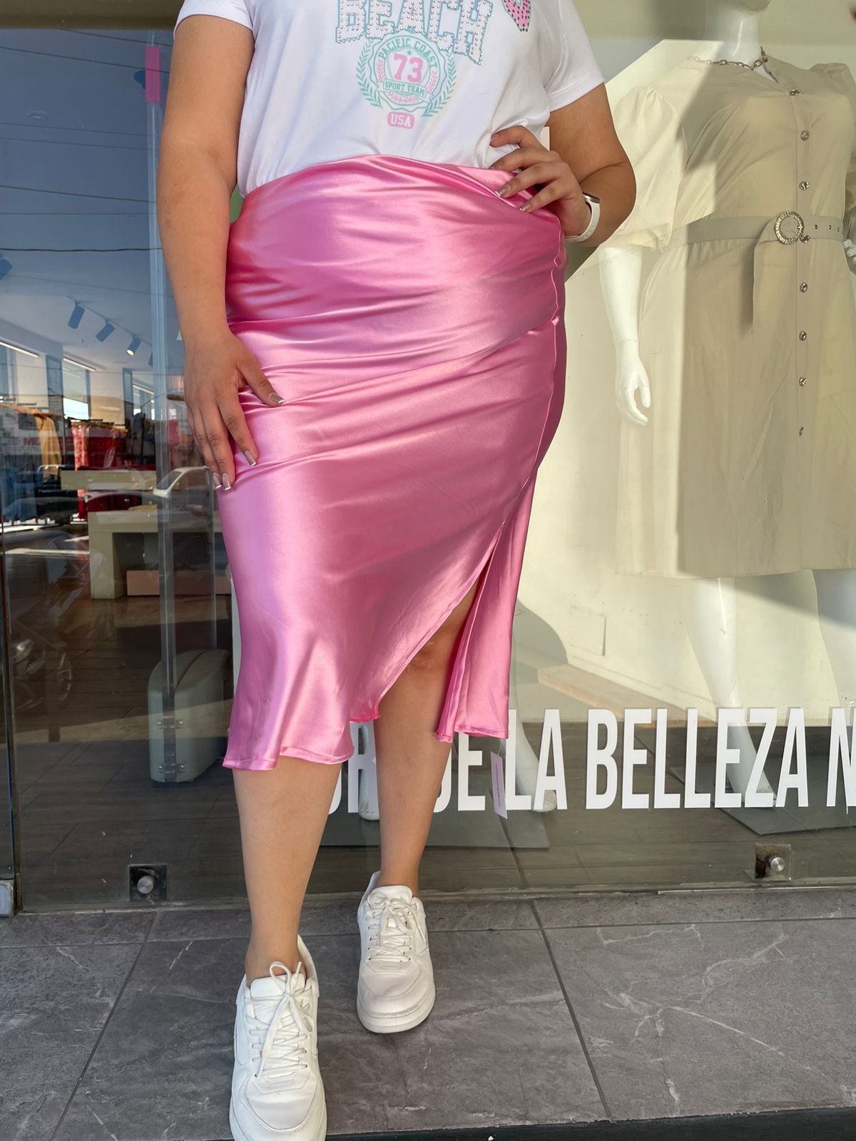 Falda En Satin Lisa
