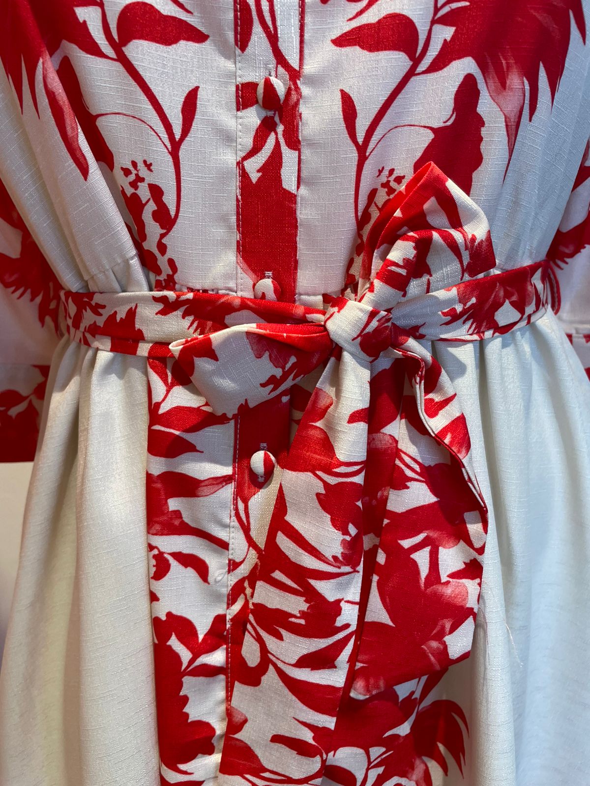 Vestido Estampado Cinto Manga Corta