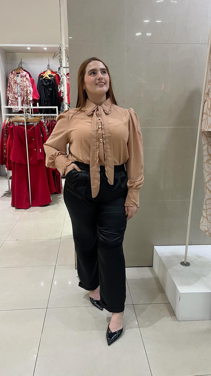 Blusa Moda Con Corbata