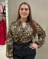 Blusa Satinada Animal Print con brillo