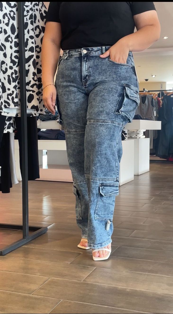 Jeans cargo de mezclilla