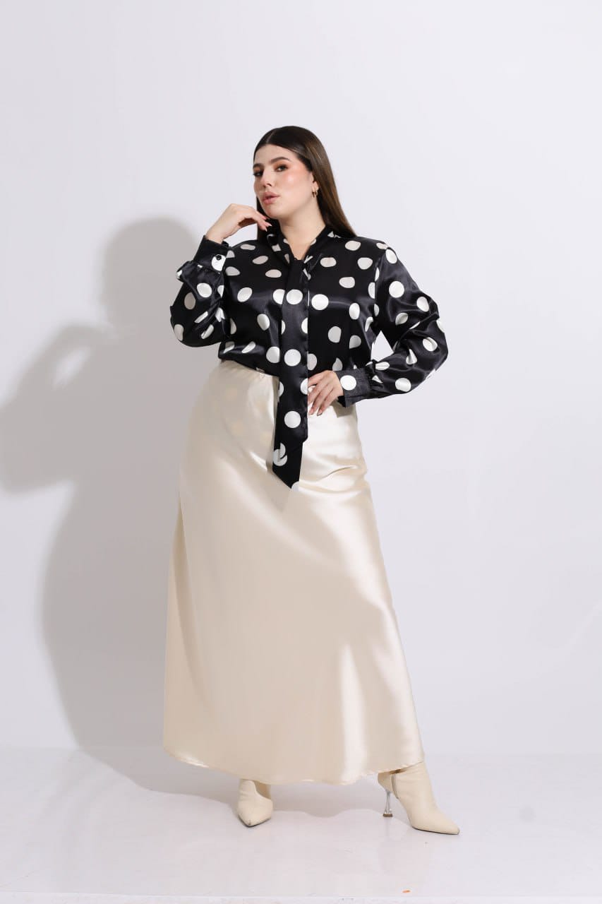 Blusa Moda Con Corbata Estampada