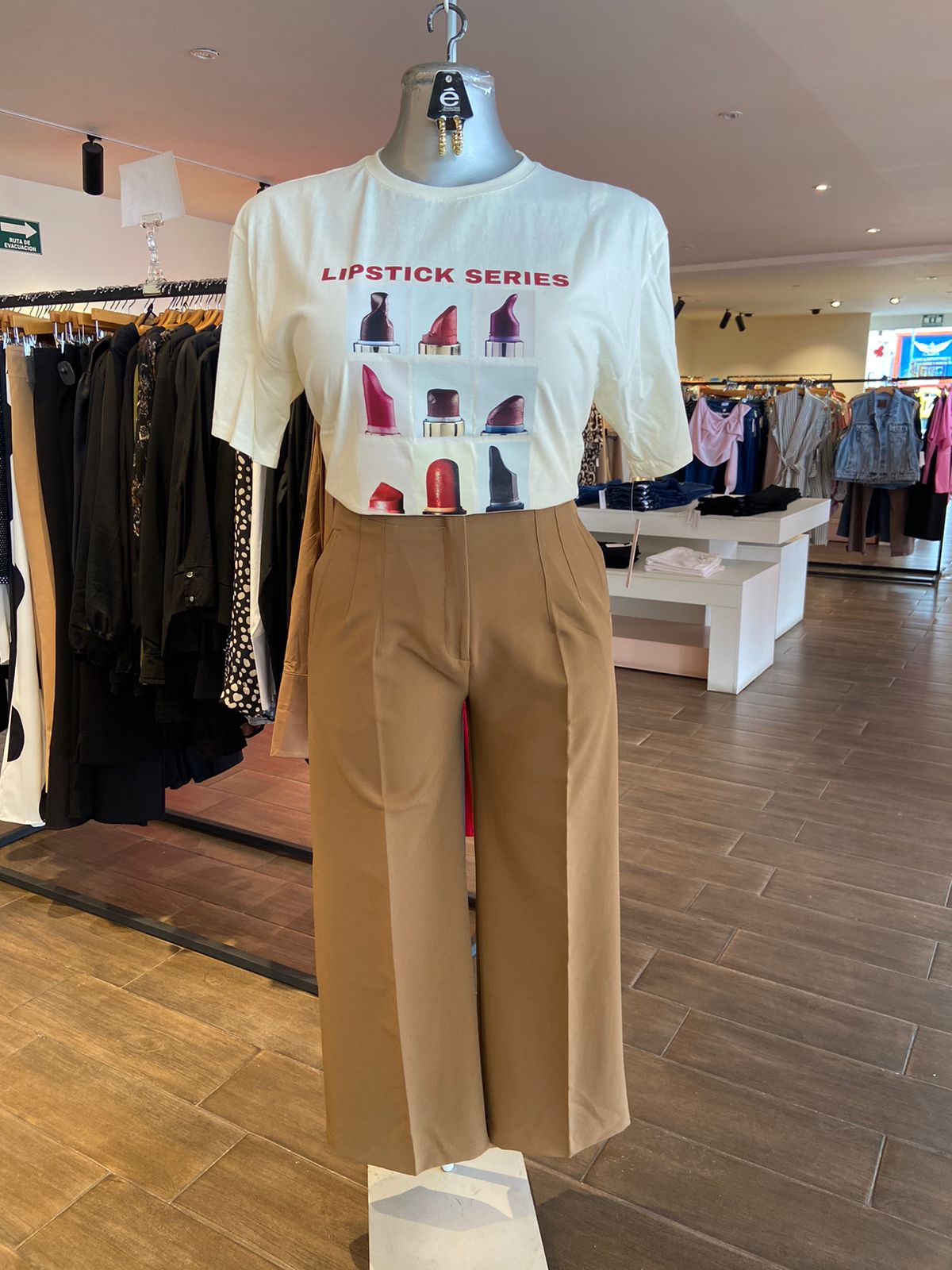 Pantalon Restir Recto Con Pinzas