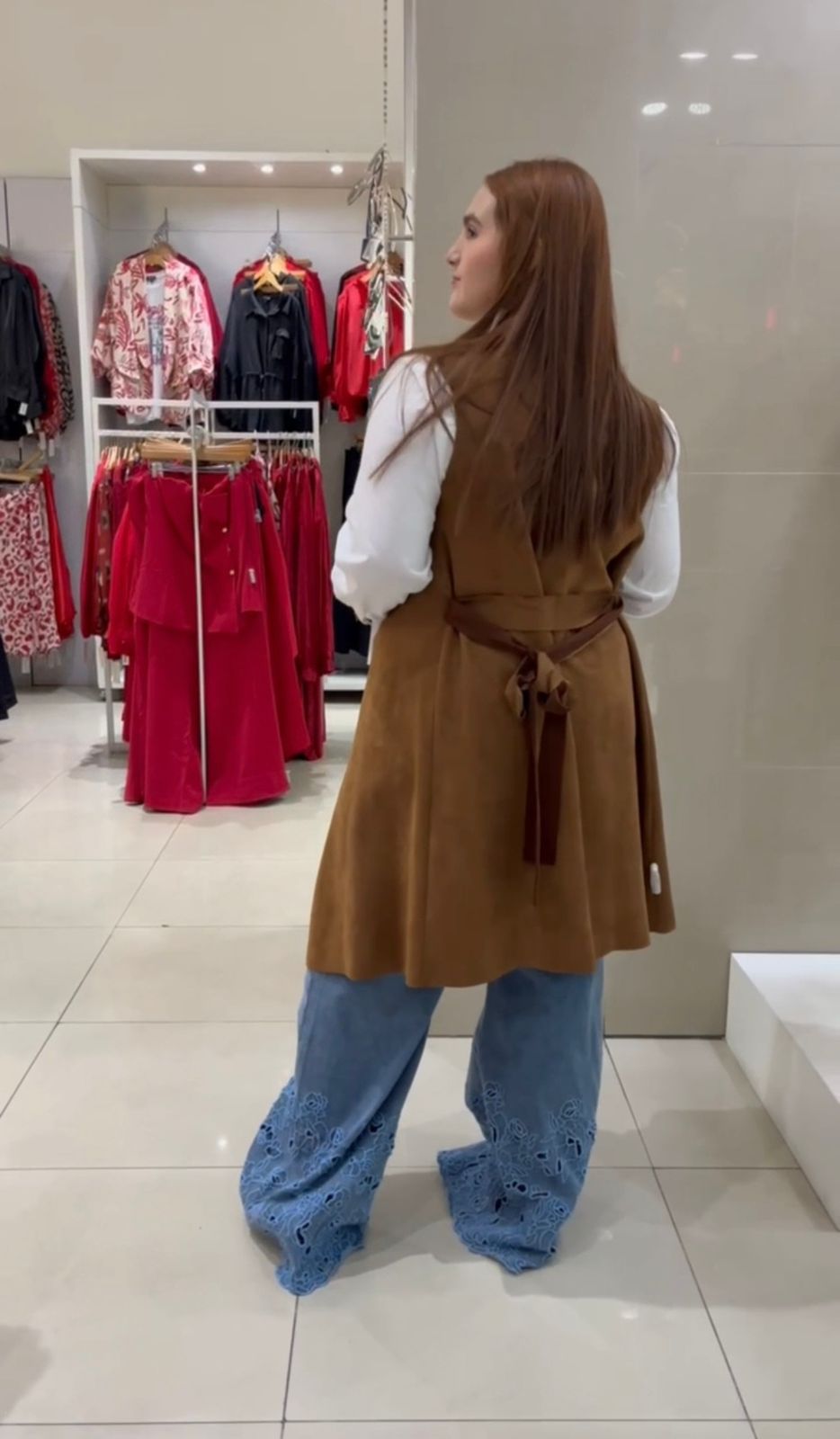 Chaleco Largo Con Laso