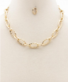 Collar de cadena con aretes