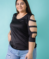 Blusa satinada con pedrería