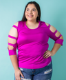 Blusa satinada con pedrería