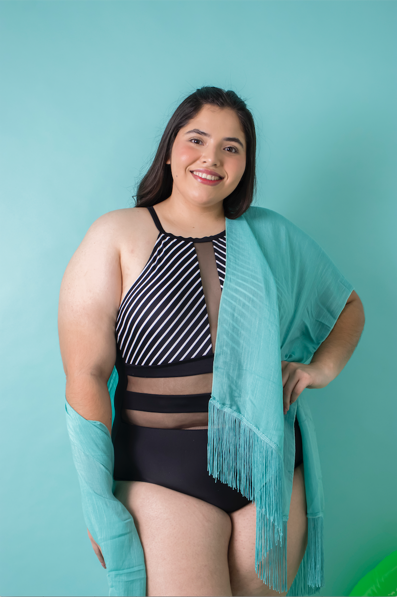 Salida de traje de baño tipo kimono