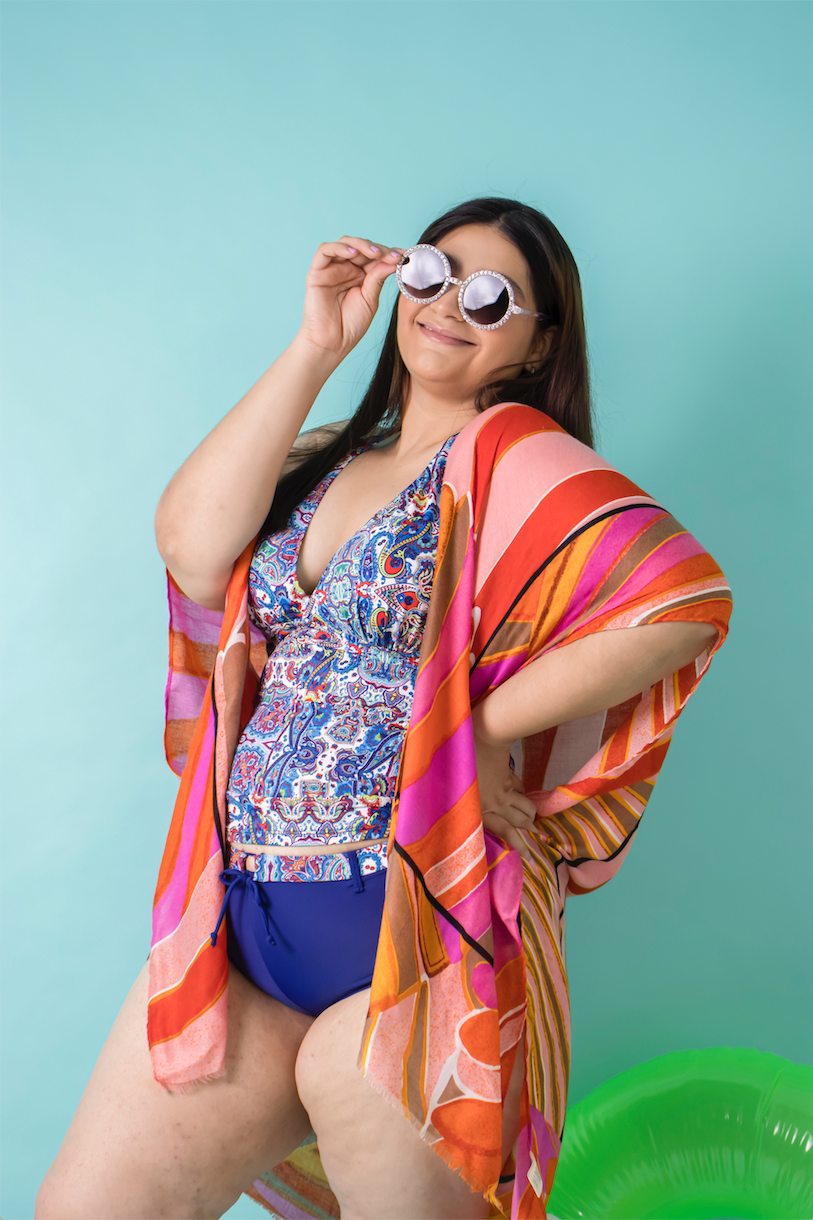 Salida de traje de baño tipo kimono
