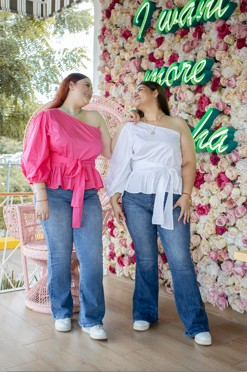 Blusa pemplum con una manga