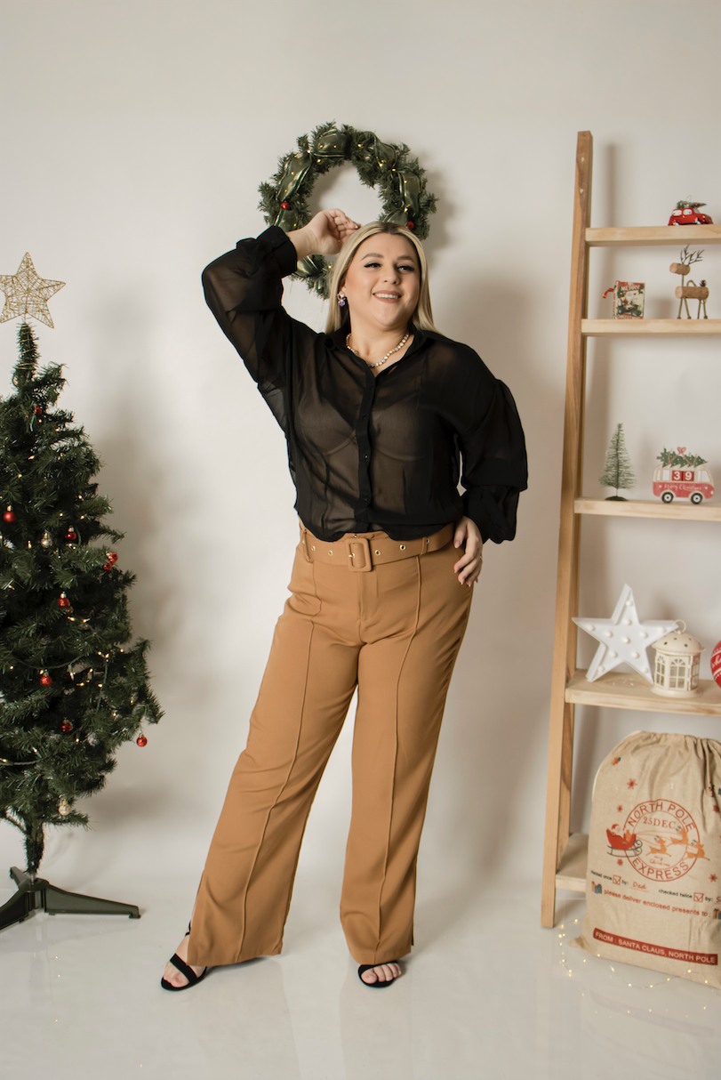 Pantalon vestir recto con cinto