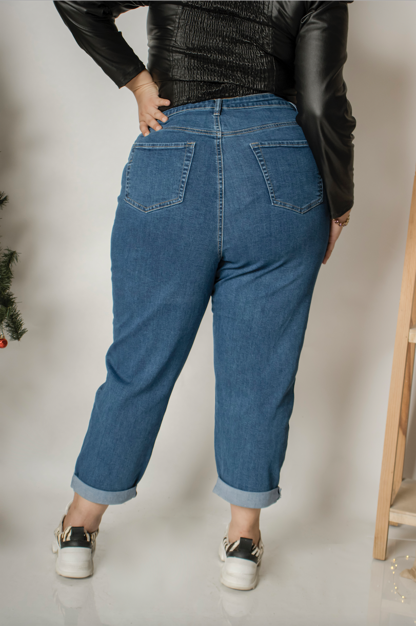 Jeans MOM FIT tiro alto