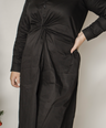 Vestido midi manga larga con nudo