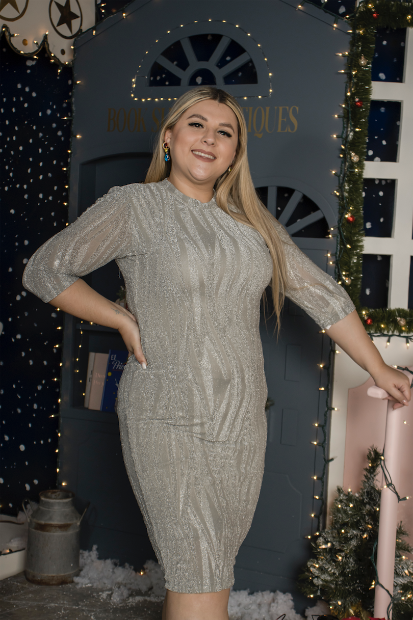 Vestido midi brilloso estampado