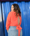 Blusa estilo crop top