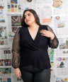 Blusa manga larga mesh con brillo