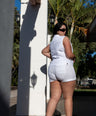 Short de vestir con cinto