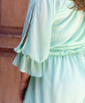 Jumper off the shoulder