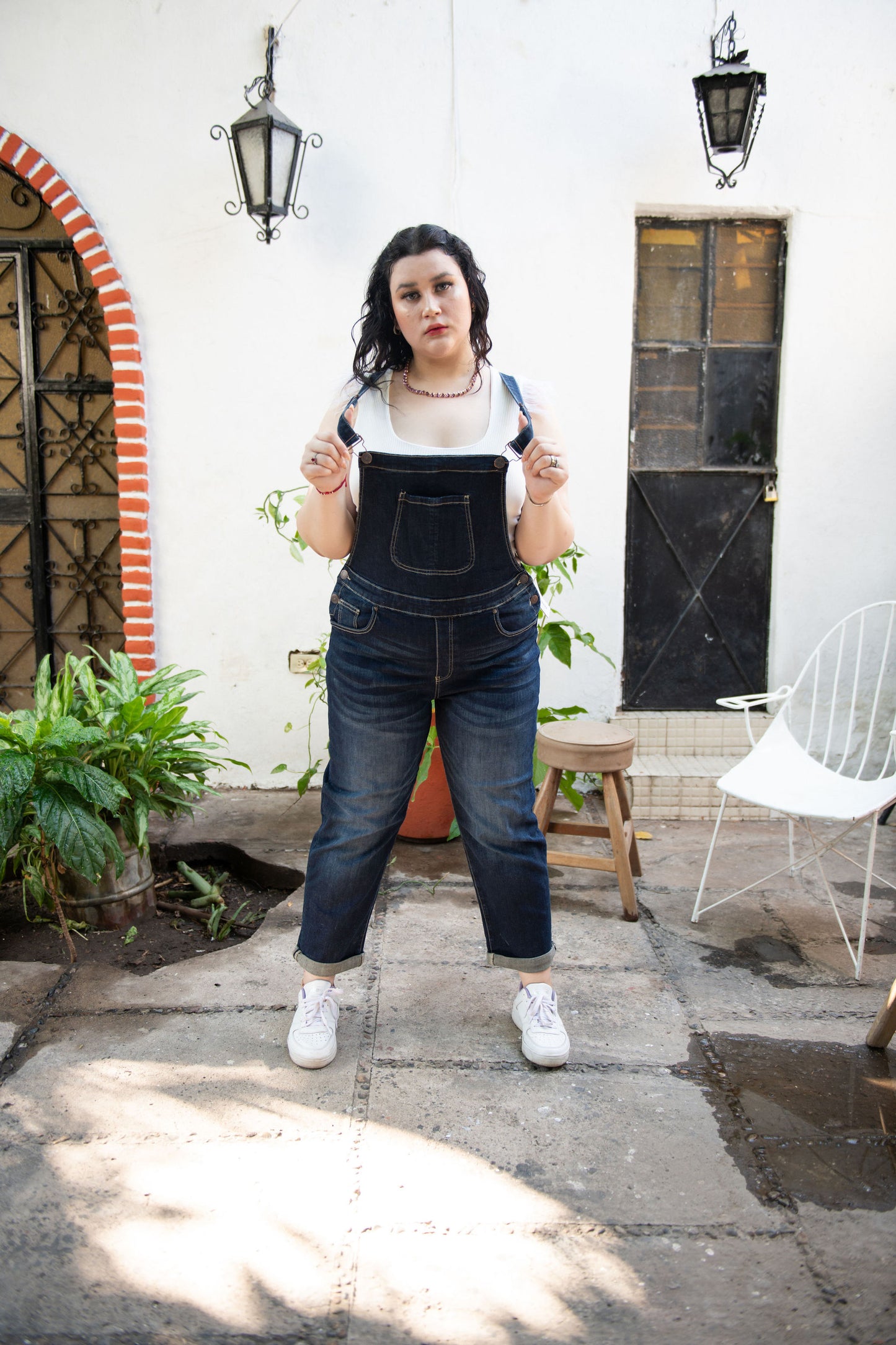 Blusa de tirante con plumas