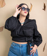 Blusa tipo croptop manga larga