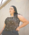 Blusa satín de tirante con perlas