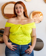 Blusa satin con escote