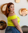 Blusa satin con escote